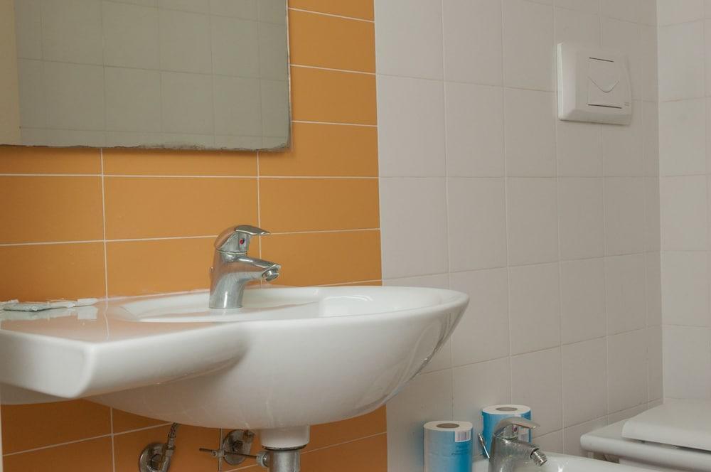 Aparthotel Art 3*